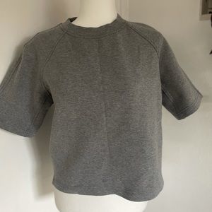 Lululemon T shirt